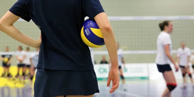 Volleyball's Setter Position: All You Want to Know